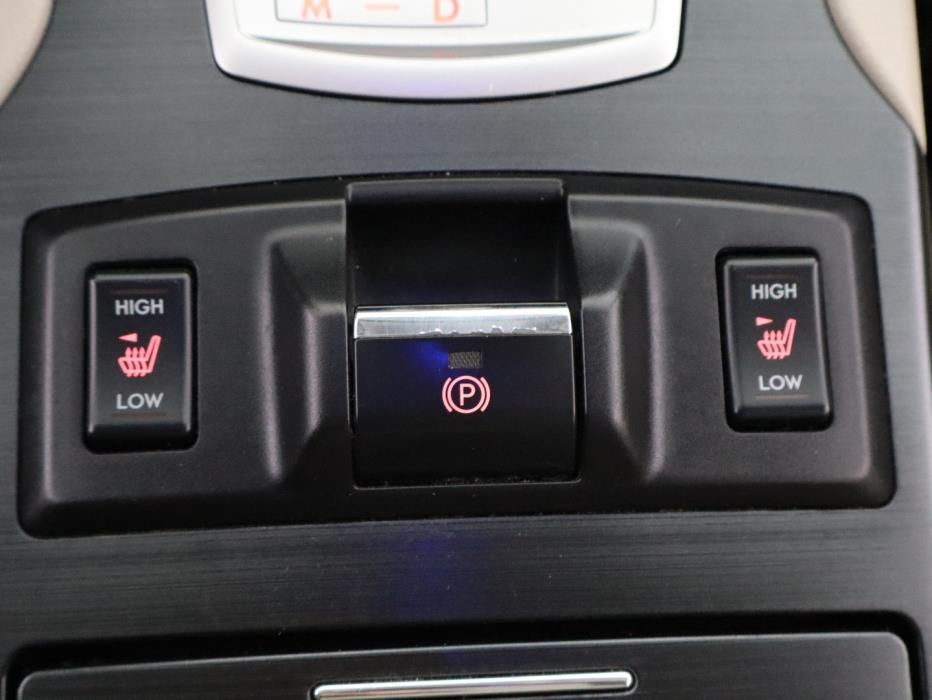 SUBARU Outback 2014