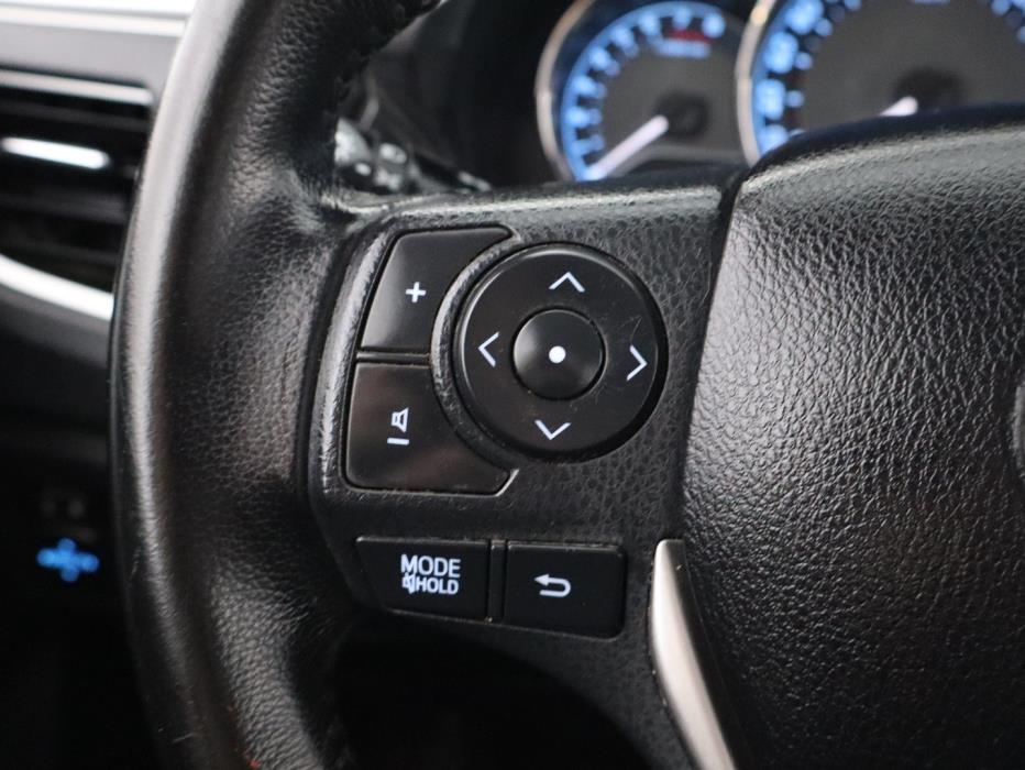 TOYOTA Corolla 2014