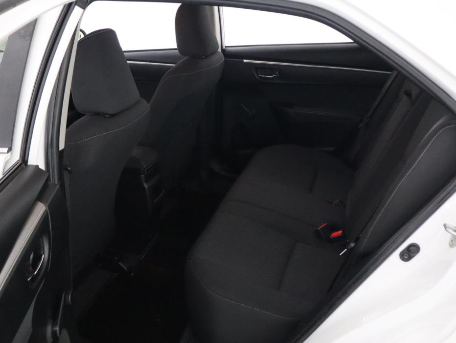TOYOTA Corolla 2014