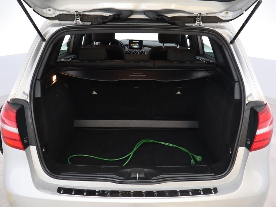 MERCEDES-BENZ B 2015