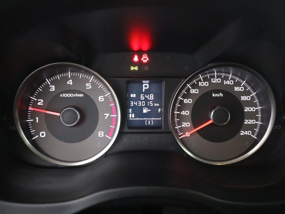 SUBARU Forester 2015