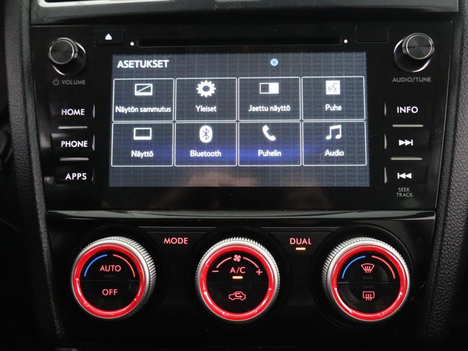 SUBARU Forester 2015