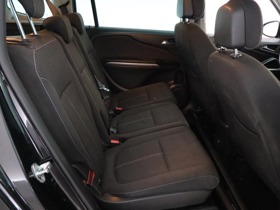 OPEL Zafira 2017
