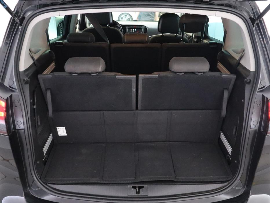 OPEL Zafira 2017