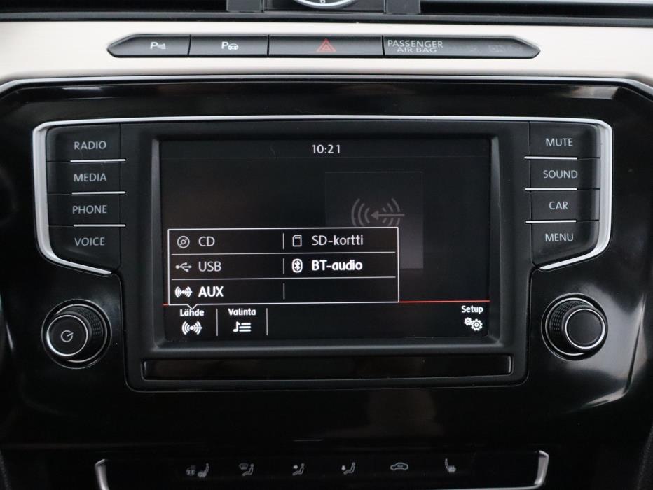 VOLKSWAGEN Passat 2016
