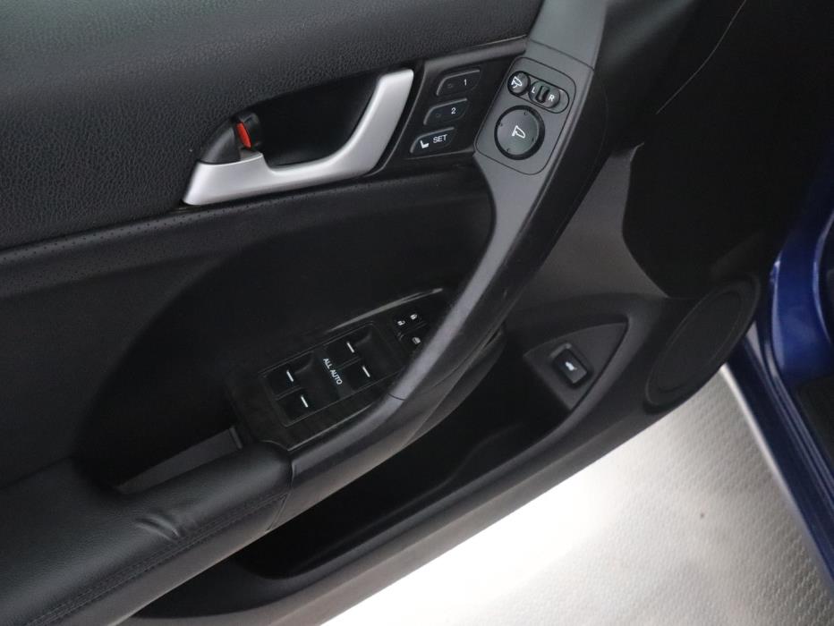 HONDA Accord 2010