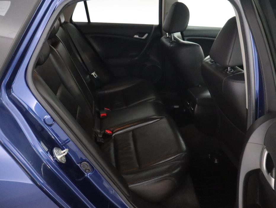 HONDA Accord 2010