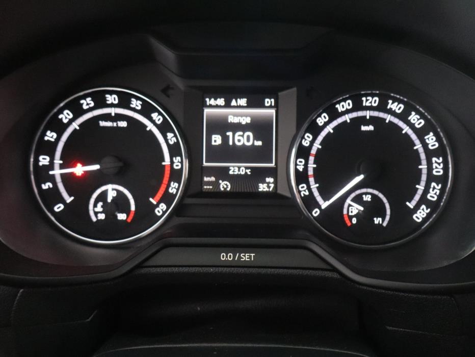 SKODA Octavia 2014