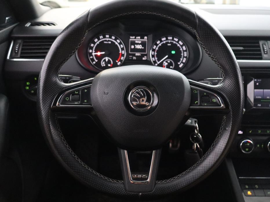 SKODA Octavia 2014