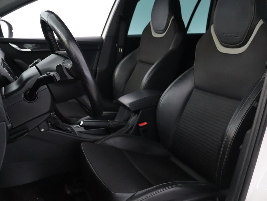 SKODA Octavia 2014