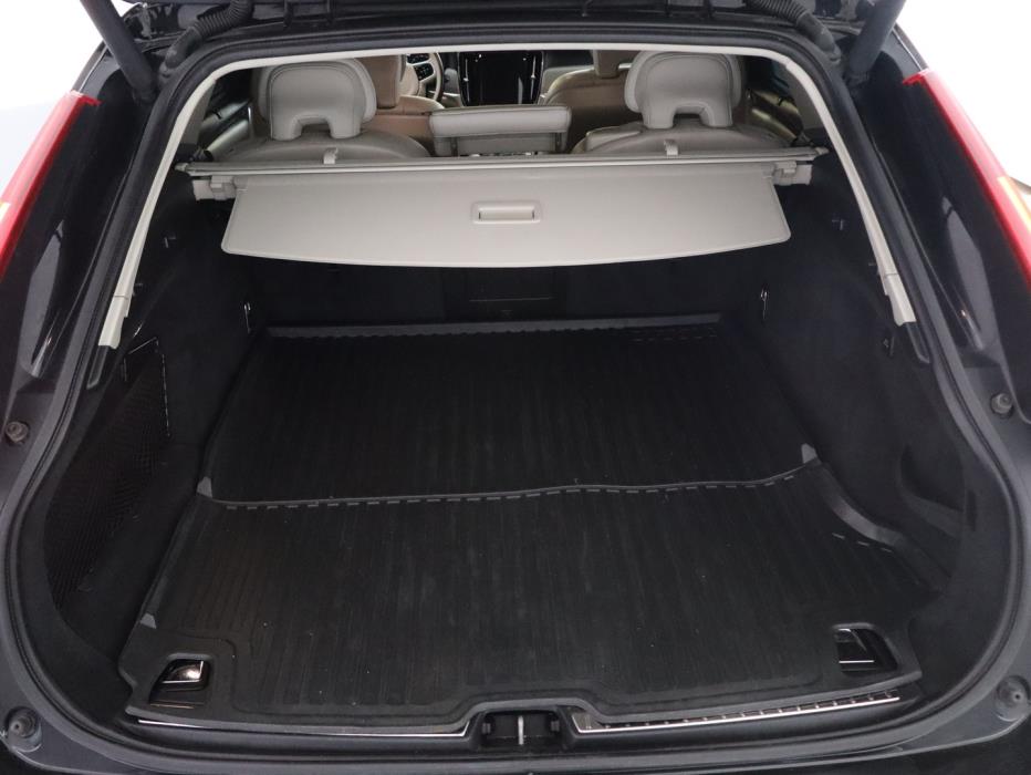VOLVO V90 2019