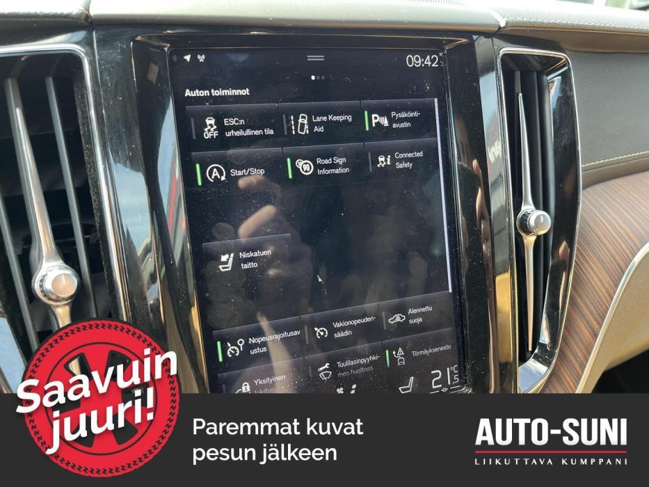 VOLVO XC60 2020