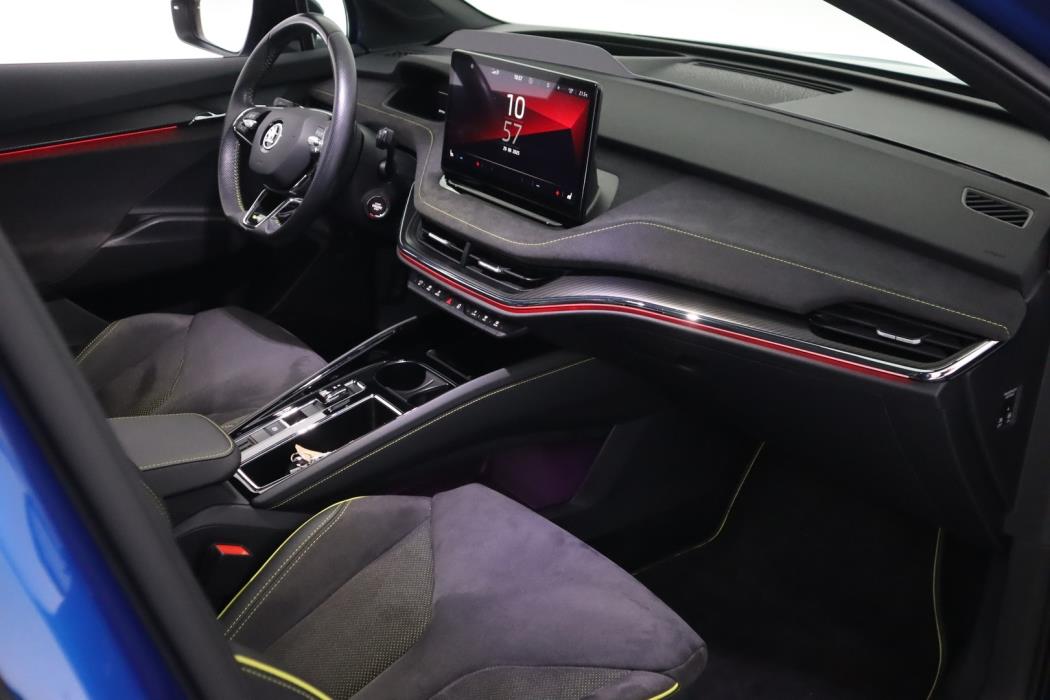 SKODA Enyaq 2023