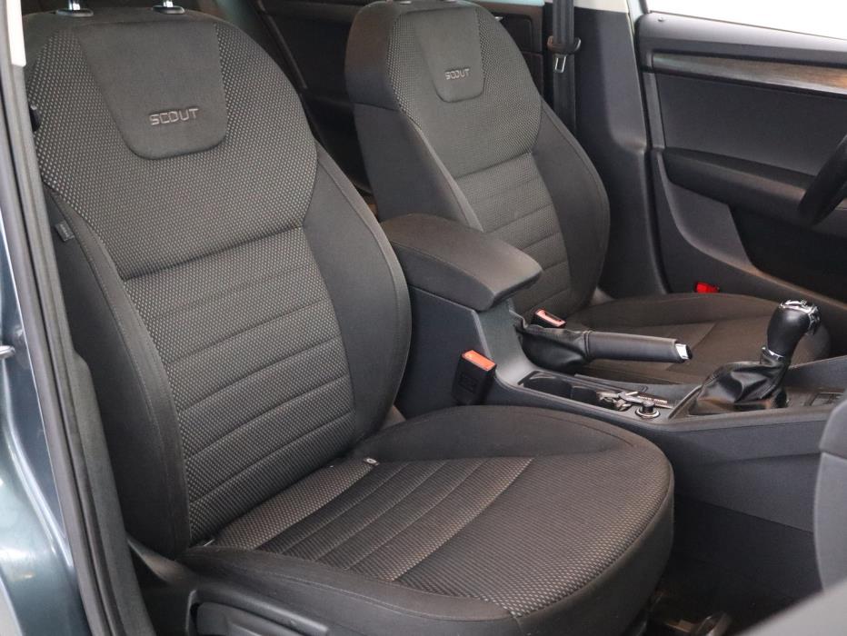 SKODA Octavia 2015