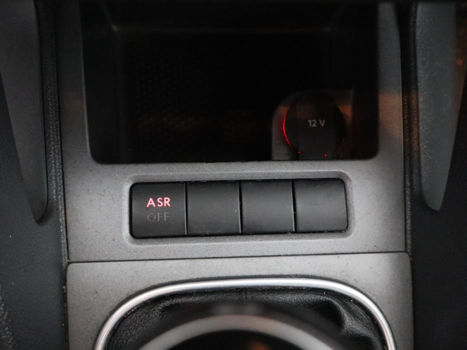 VOLKSWAGEN Golf 2007