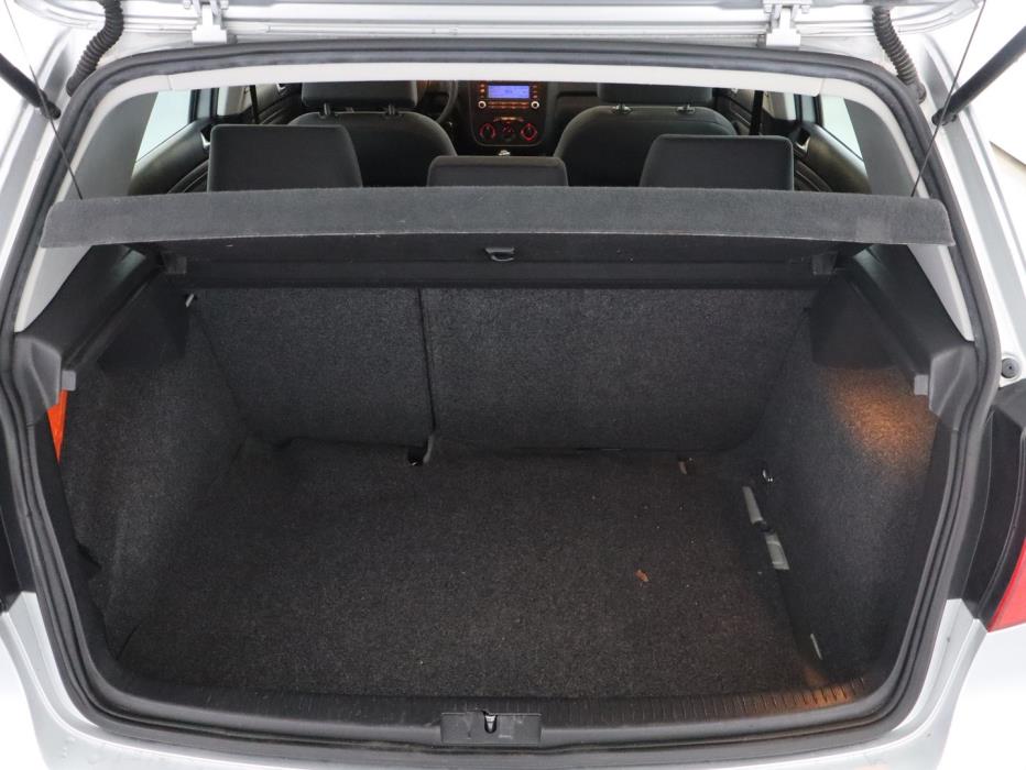 VOLKSWAGEN Golf 2007