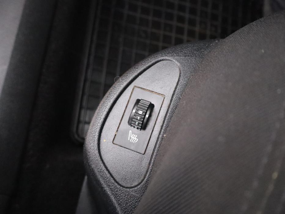 PEUGEOT 308 2008