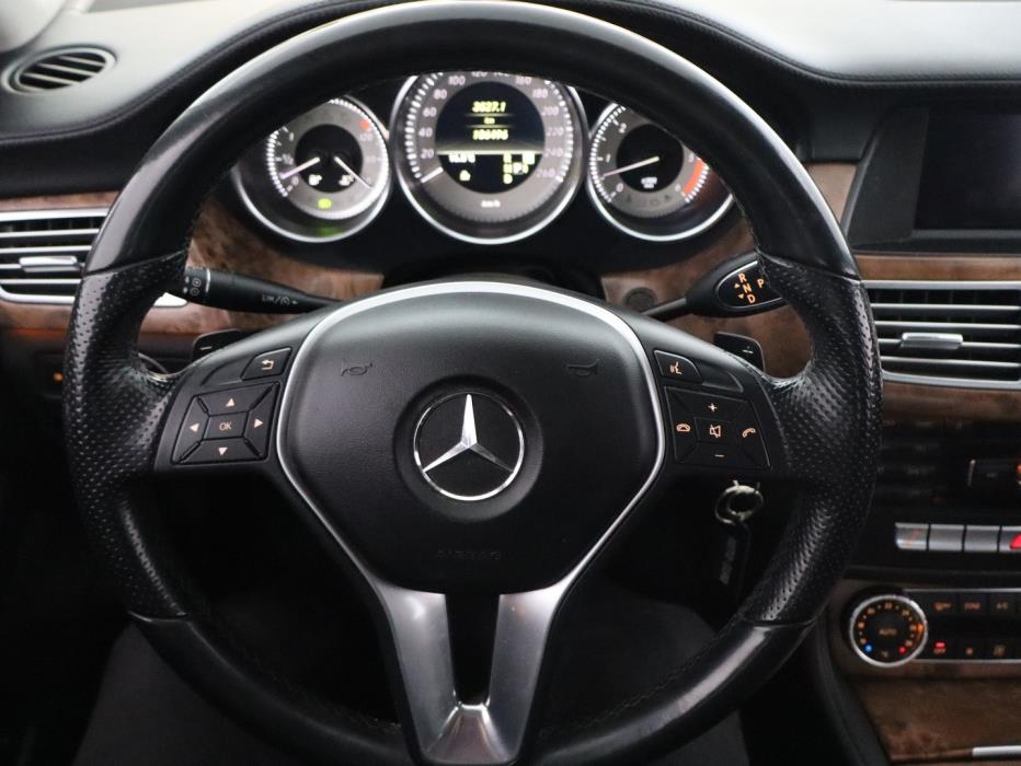 MERCEDES-BENZ CLS 2011