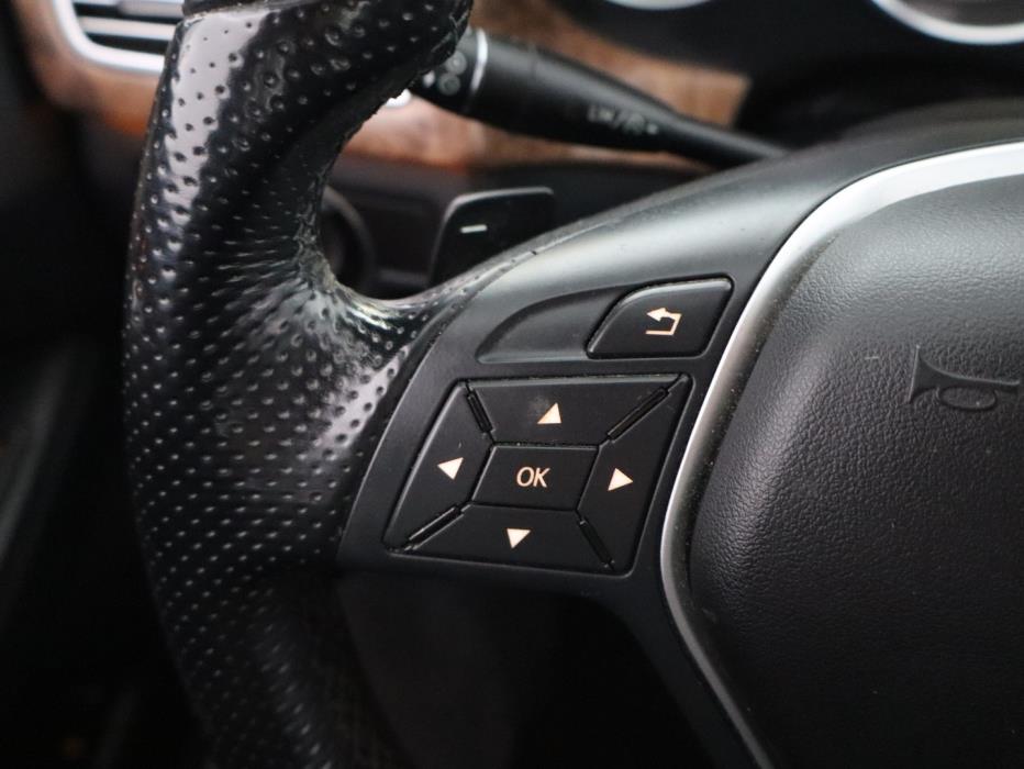 MERCEDES-BENZ CLS 2011