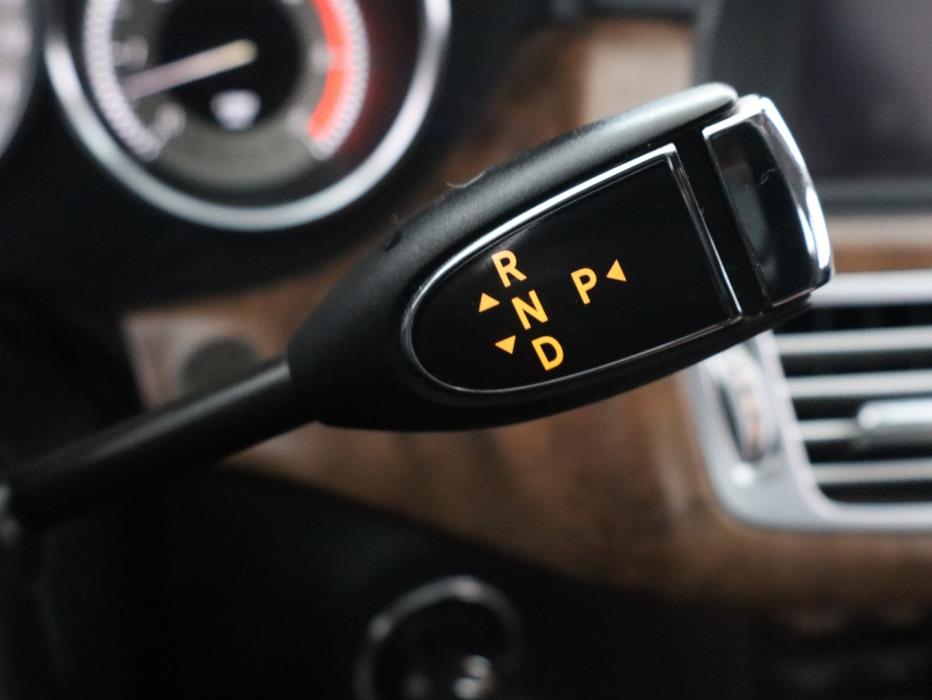 MERCEDES-BENZ CLS 2011