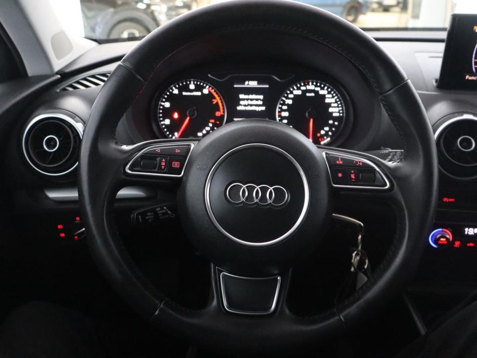 AUDI A3 2014