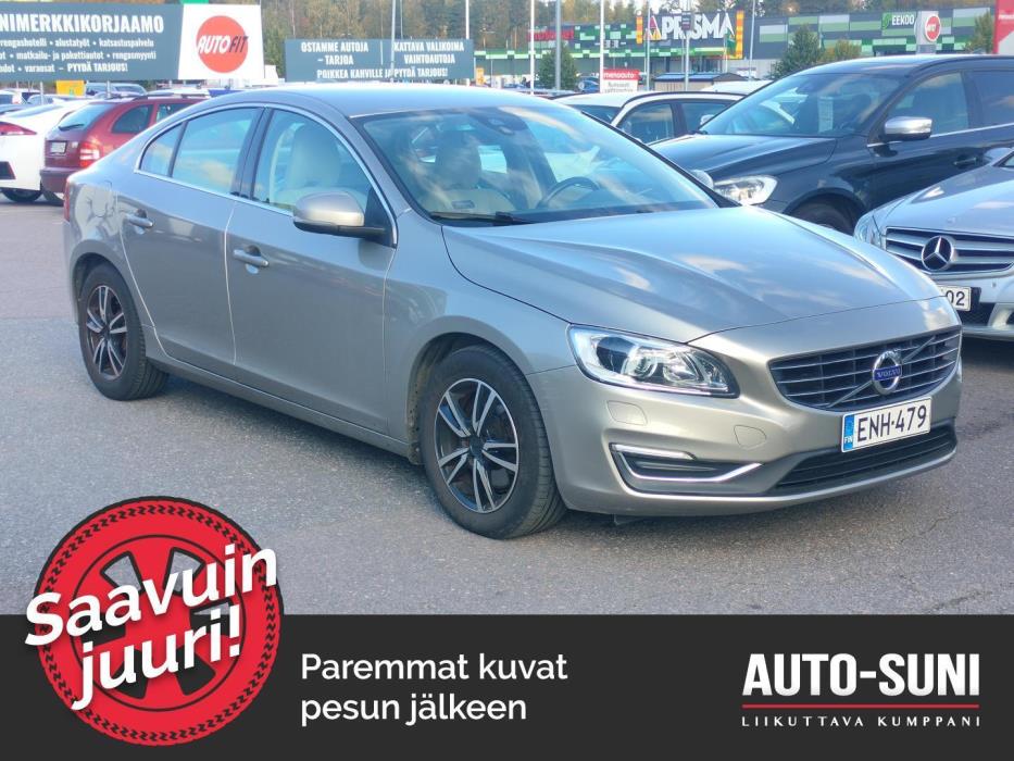 VOLVO S60 2015