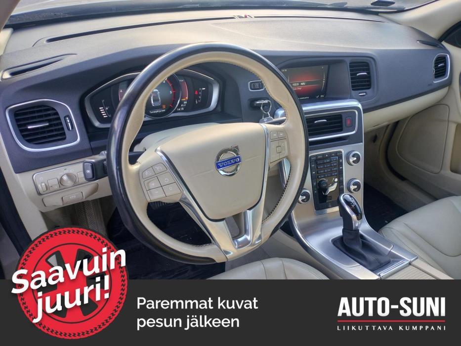 VOLVO S60 2015