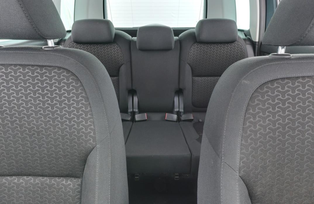 SKODA Yeti 2015