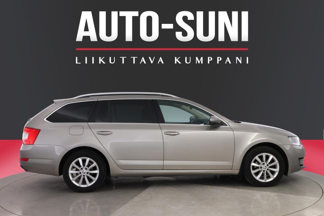SKODA Octavia 2016