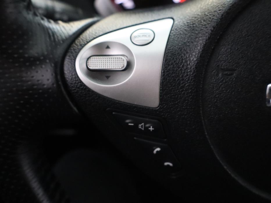 NISSAN Juke 2011