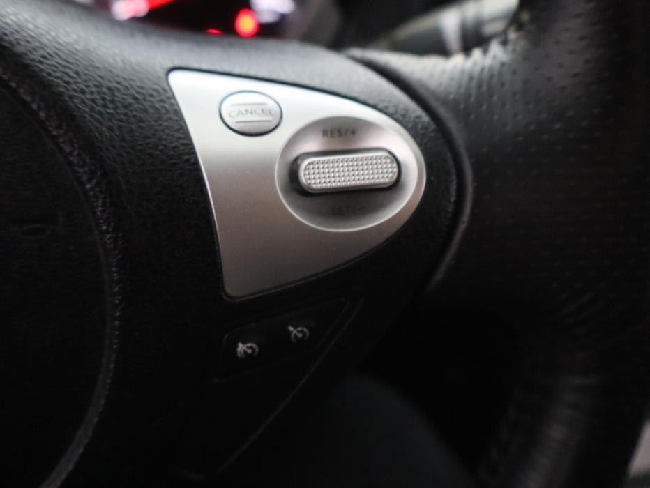 NISSAN Juke 2011