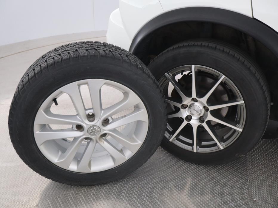 NISSAN Juke 2011
