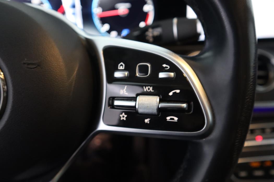 MERCEDES-BENZ E 2019