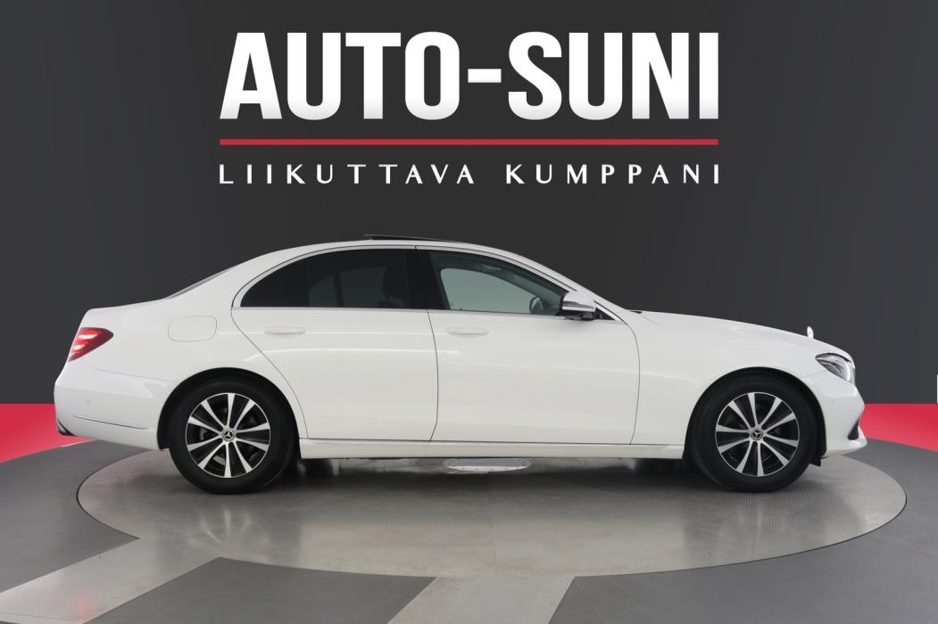 MERCEDES-BENZ E 2019