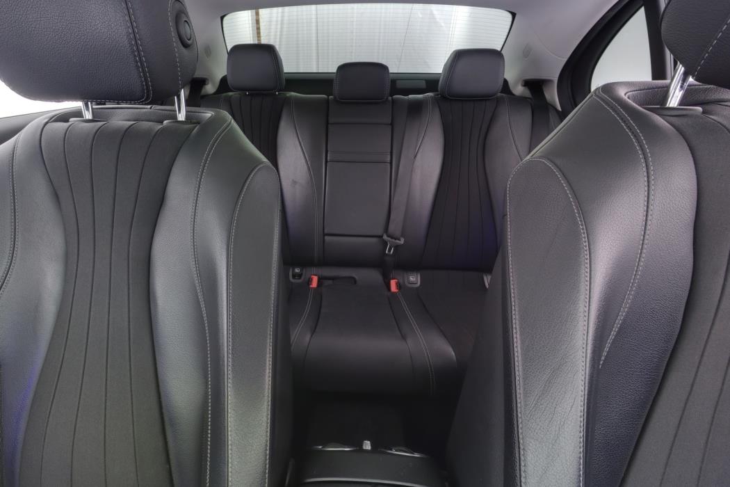 MERCEDES-BENZ E 2019