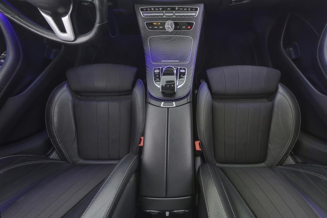 MERCEDES-BENZ E 2019