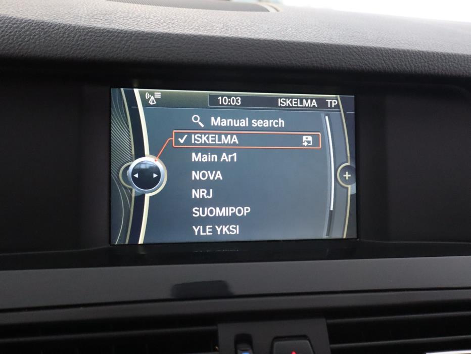 BMW 520 2011