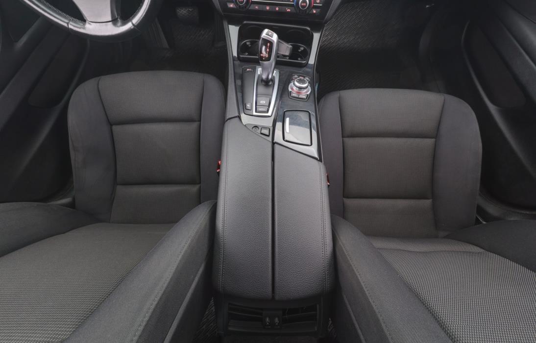 BMW 520 2011