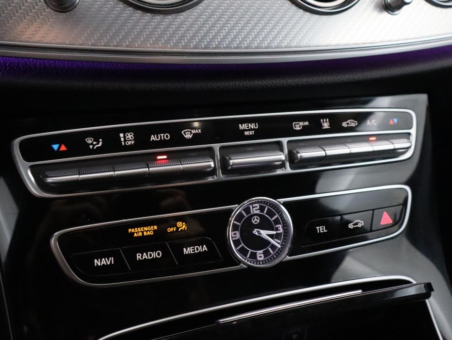 MERCEDES-BENZ E 2017