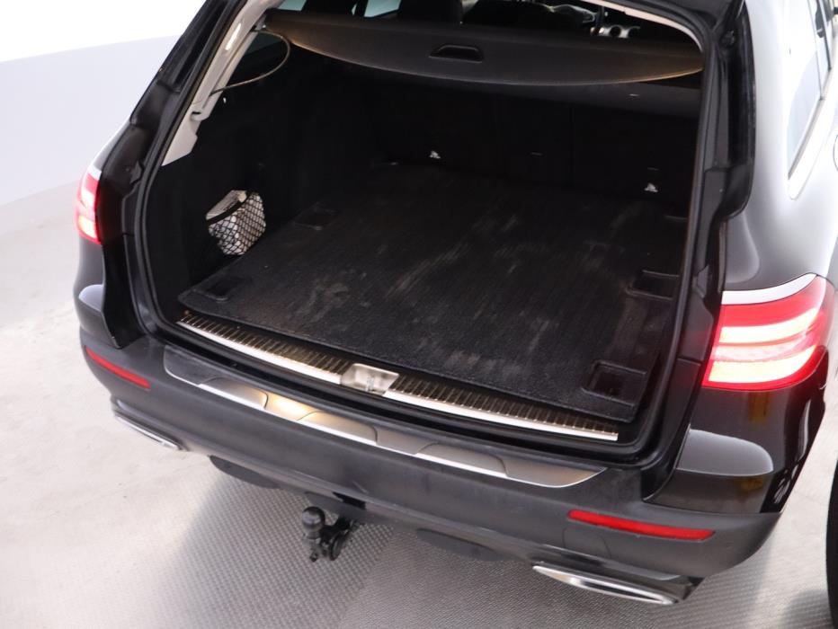 MERCEDES-BENZ E 2017