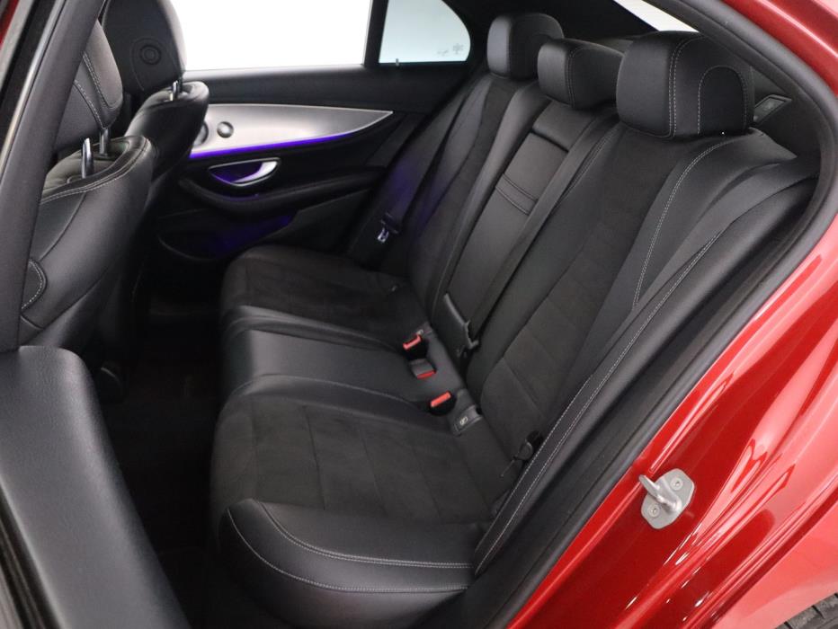 MERCEDES-BENZ E 2017