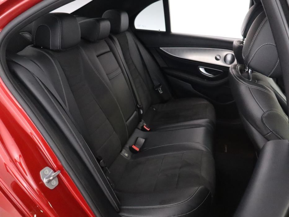 MERCEDES-BENZ E 2017