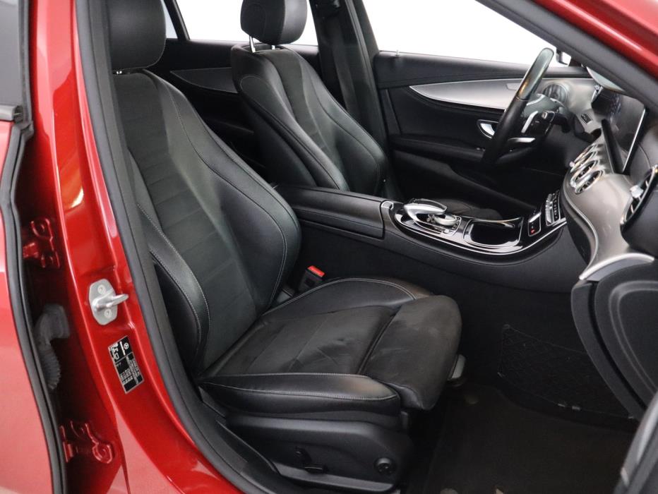 MERCEDES-BENZ E 2017