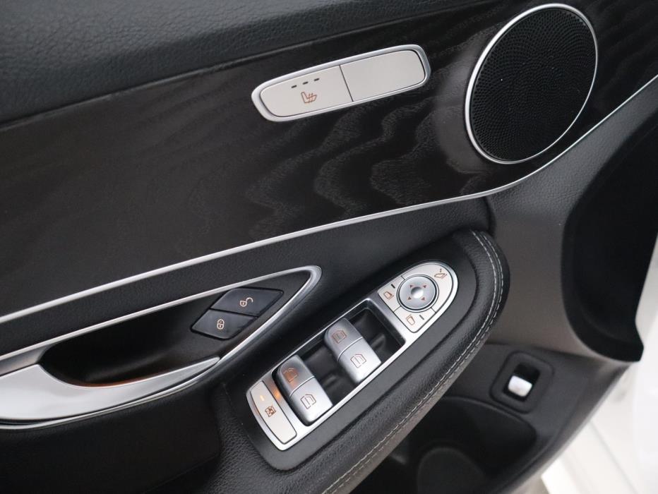 MERCEDES-BENZ C 2017