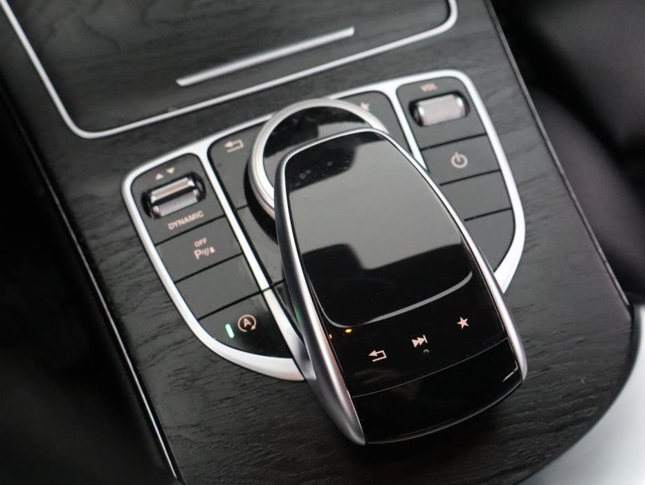 MERCEDES-BENZ C 2017