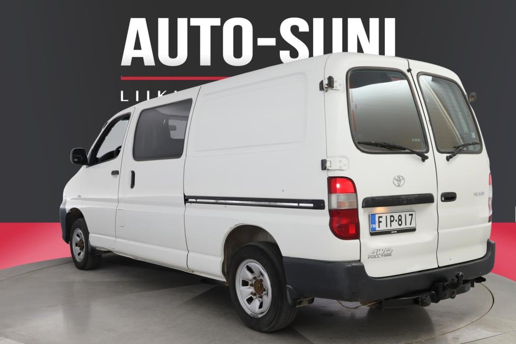 TOYOTA Hiace 2008