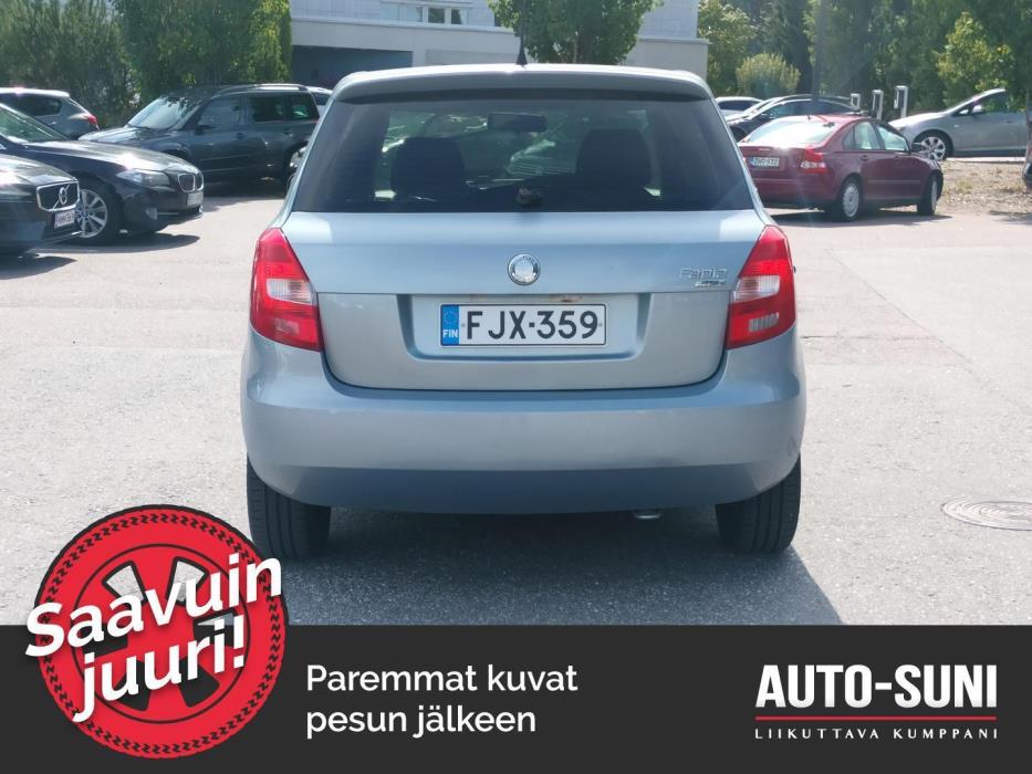 SKODA Fabia 2010
