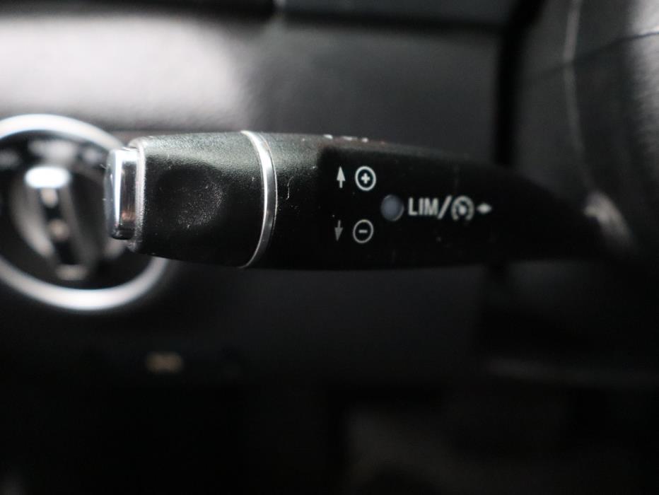 MERCEDES-BENZ B 2013