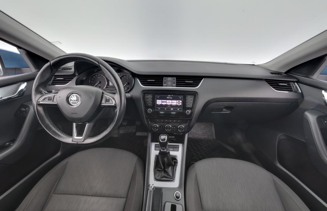 SKODA Octavia 2016