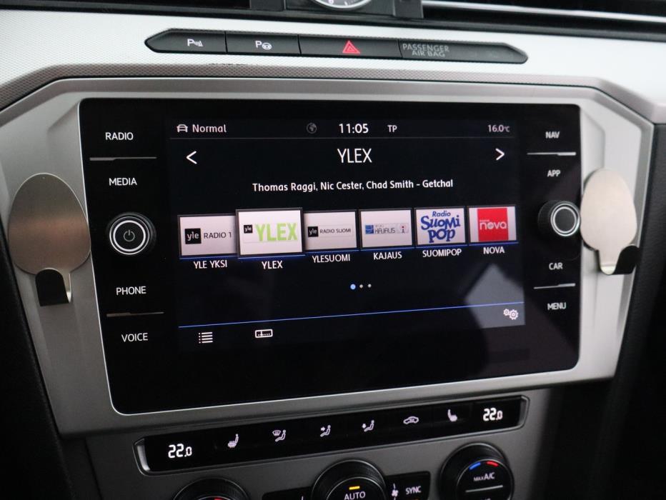 VOLKSWAGEN Passat 2018